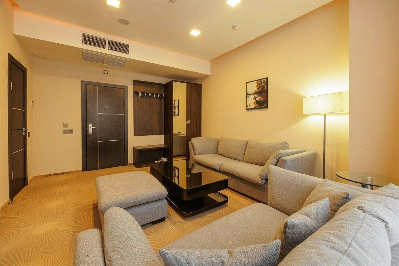 Фотографии номера Двухместный номер с 1 кроватью или 2 отдельными кроватями в Гостинице Аквамарин Курск