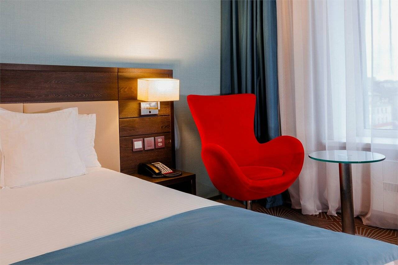 Фотографии номера Двухместный номер с 1 кроватью или 2 отдельными кроватями в Гостинице Аквамарин Курск