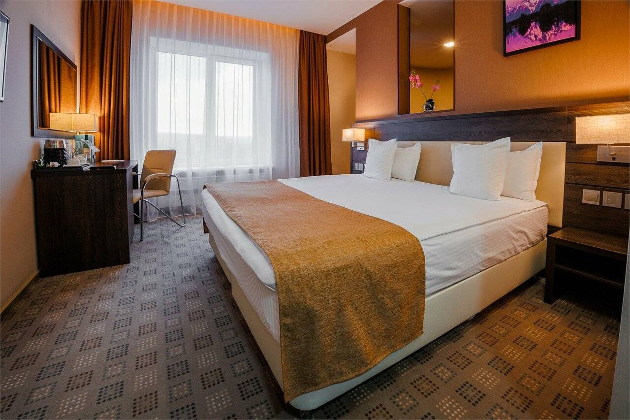 Фотографии номера Семейный полулюкс в Гостинице Аквамарин Курск