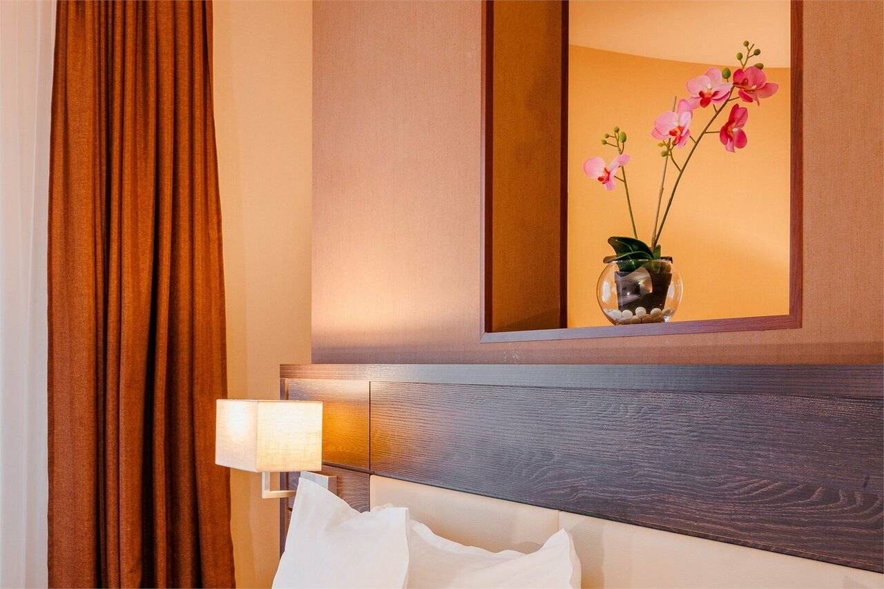 Фотографии номера Семейный полулюкс в Гостинице Аквамарин Курск